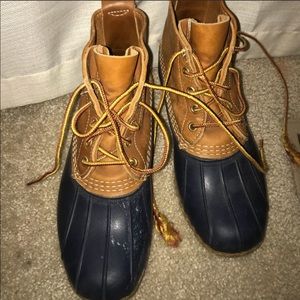 LL Bean size boots navy tan